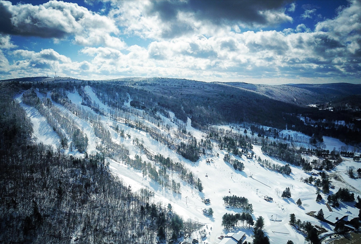 mohawk Aerial view of Quassy Amusement park